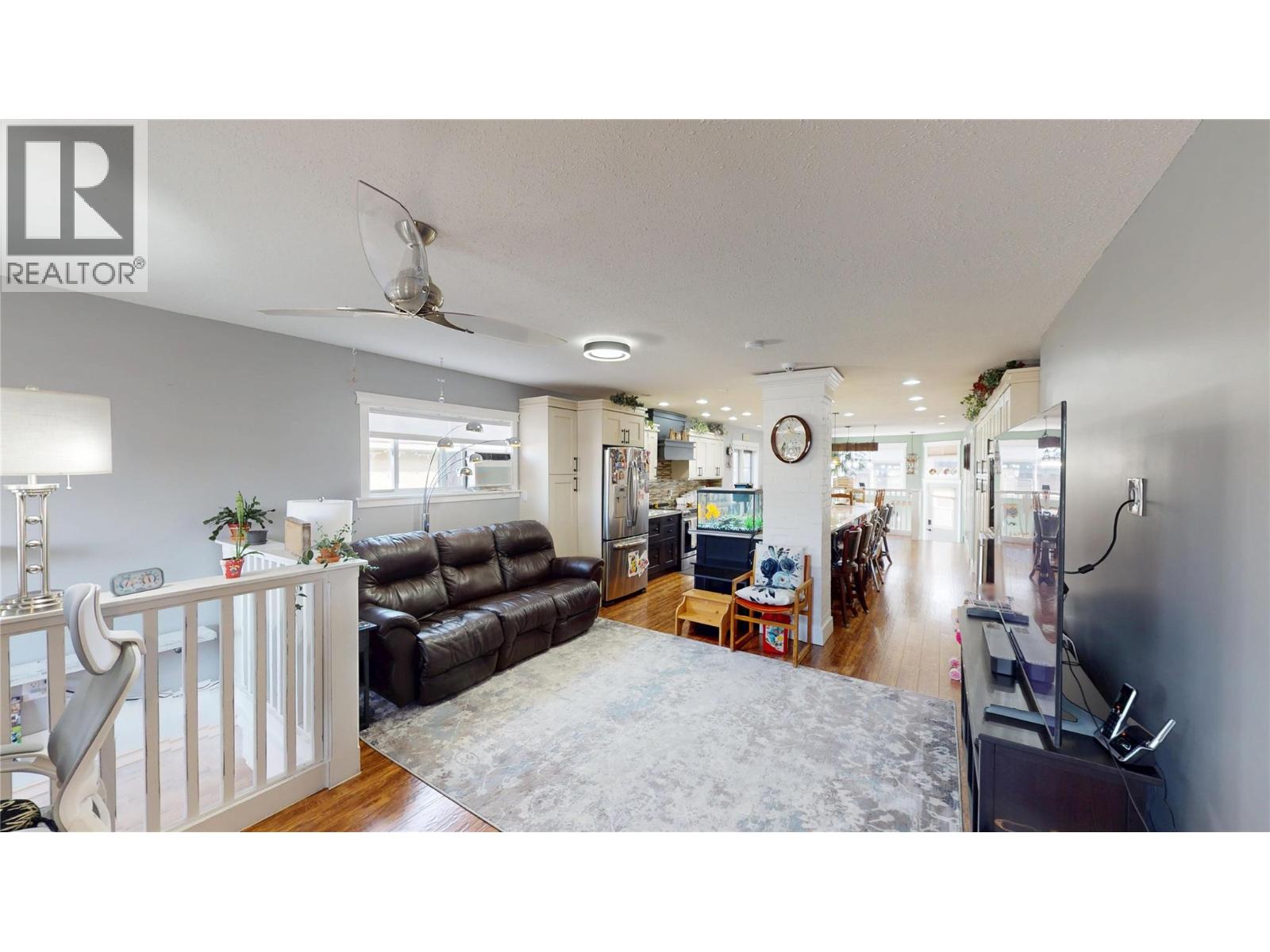 212 16TH Avenue N, Cranbrook