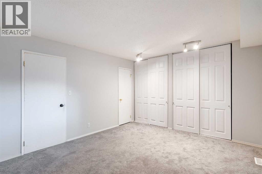 80 Piper Drive, Red Deer