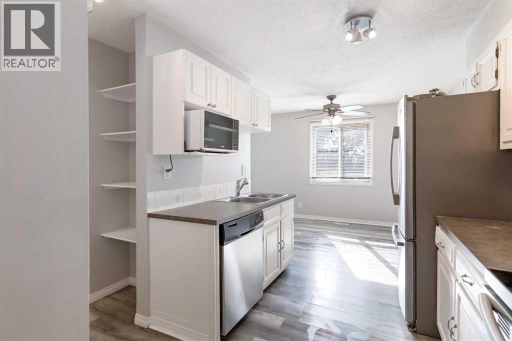 80 Piper Drive, Red Deer