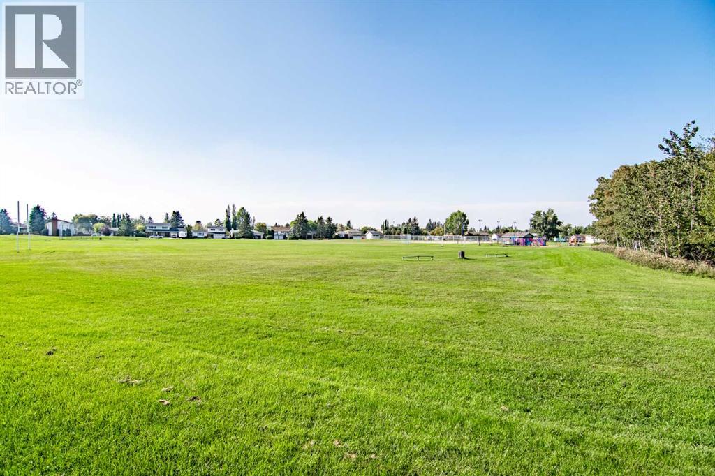 80 Piper Drive, Red Deer
