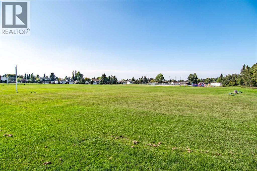 80 Piper Drive, Red Deer