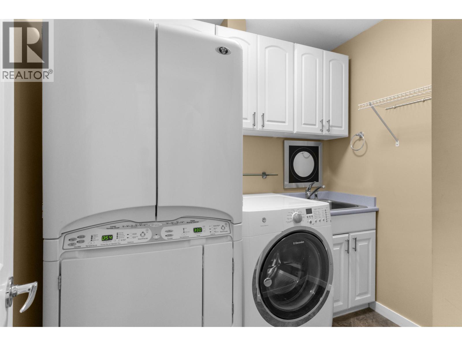 #39-5300 ADMIRAL Way, Delta