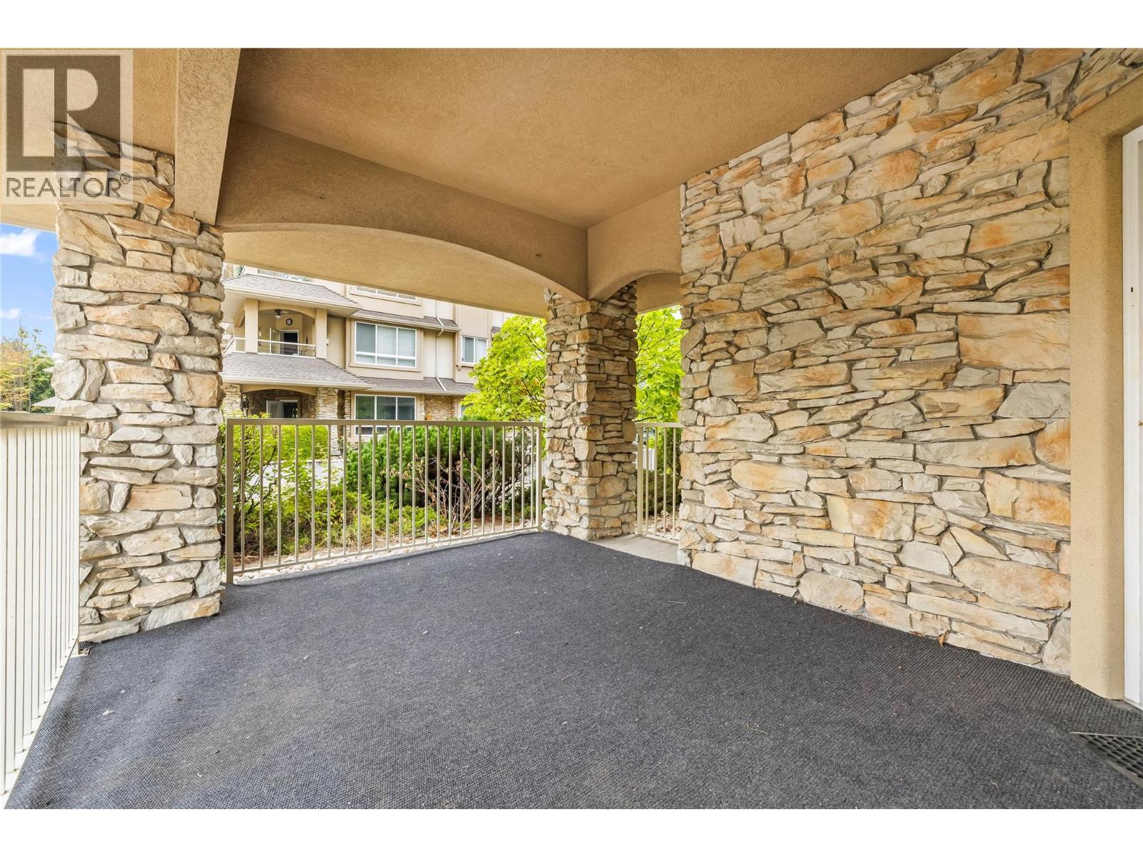 101 1964 Enterprise Way, Kelowna