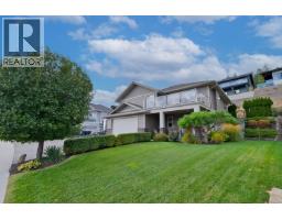  2582 Paramount Drive, West Kelowna