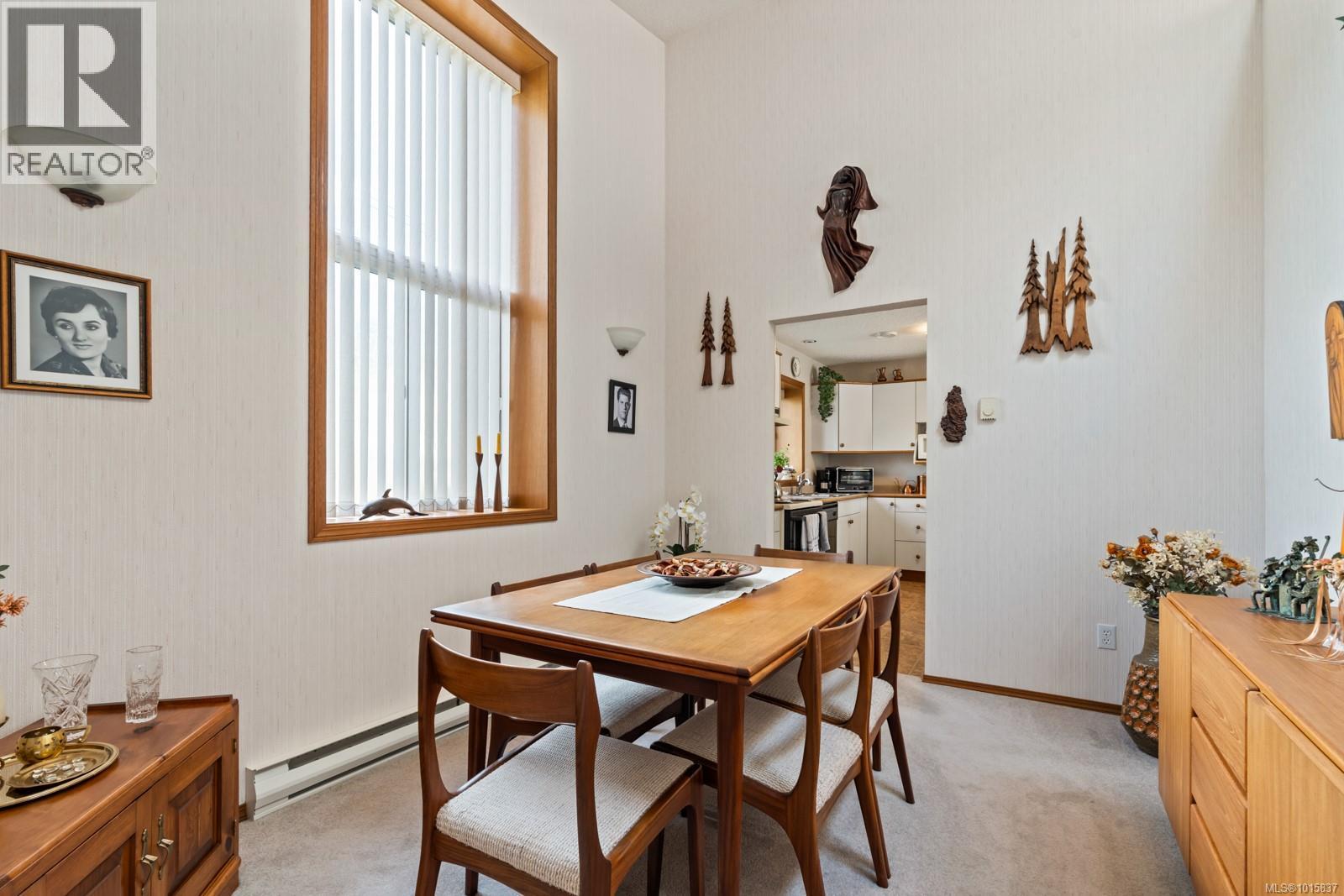  2449 Earls Court, Langford