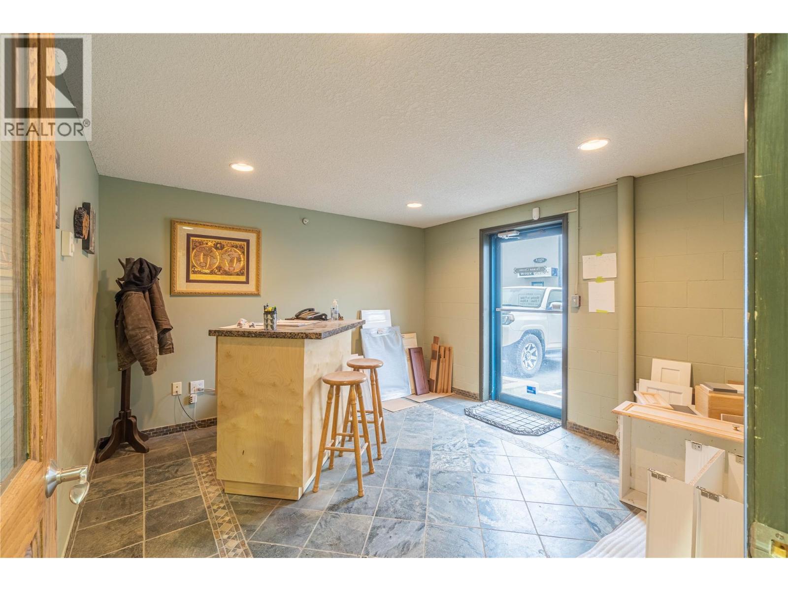 8 1139 12th Street, Kamloops