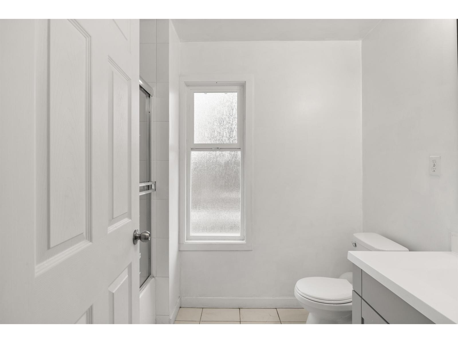 11186 FARMS ROAD, Mission