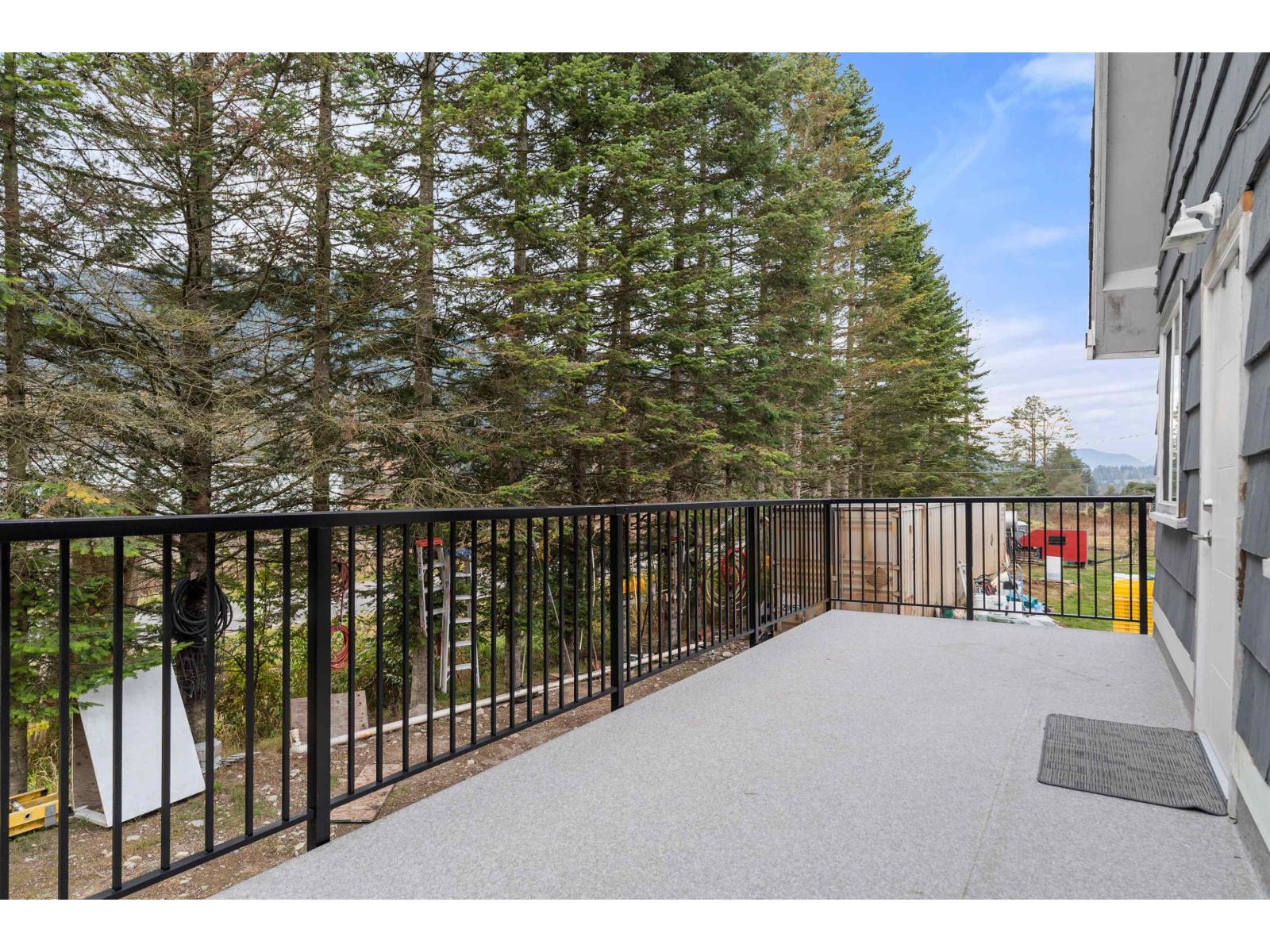 11186 FARMS ROAD, Mission