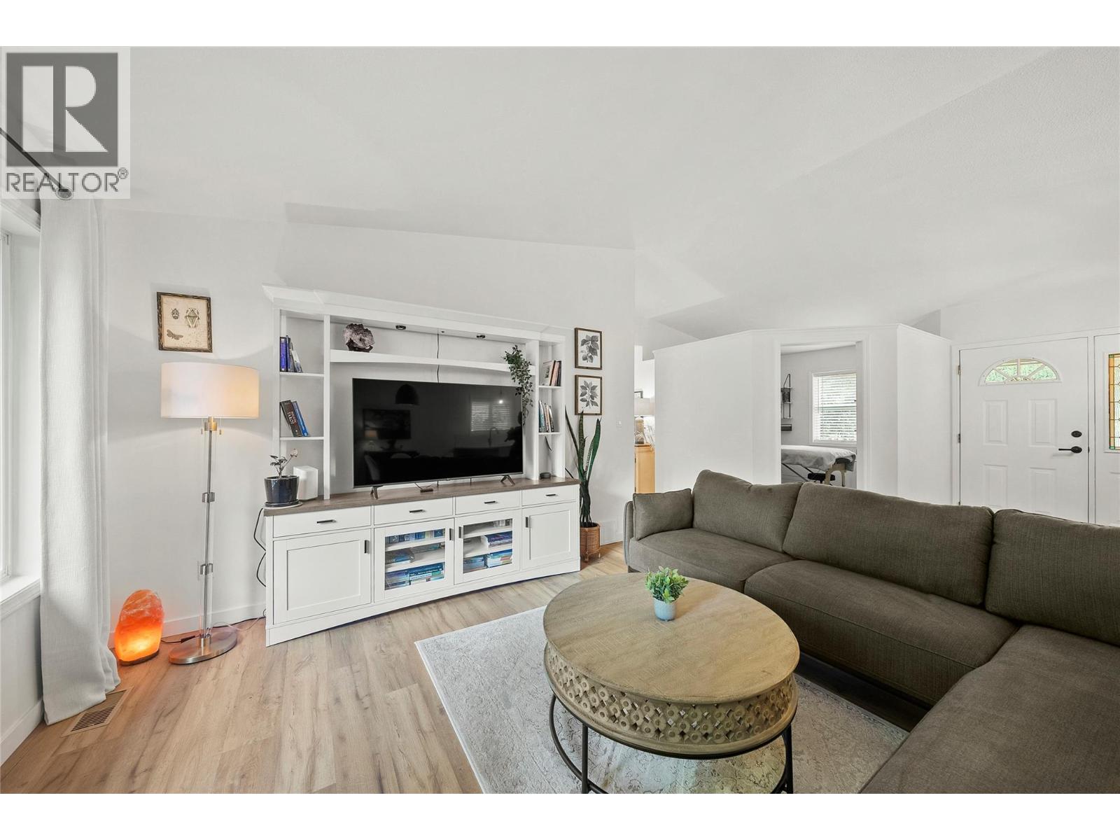 2289 Ta Lana Trail, Sorrento