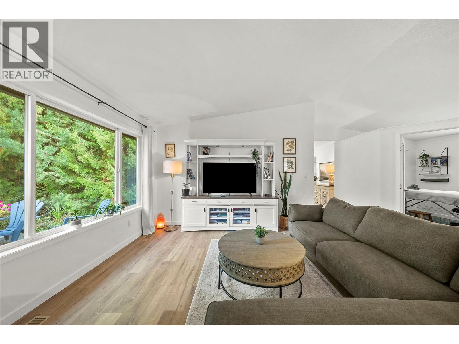 2289 Ta Lana Trail, Sorrento