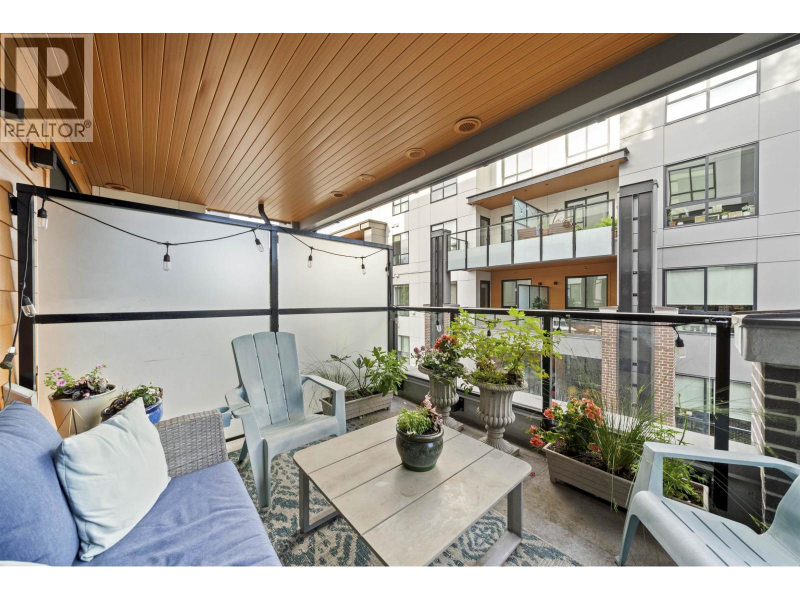 422 3131 MURRAY STREET, Port Moody