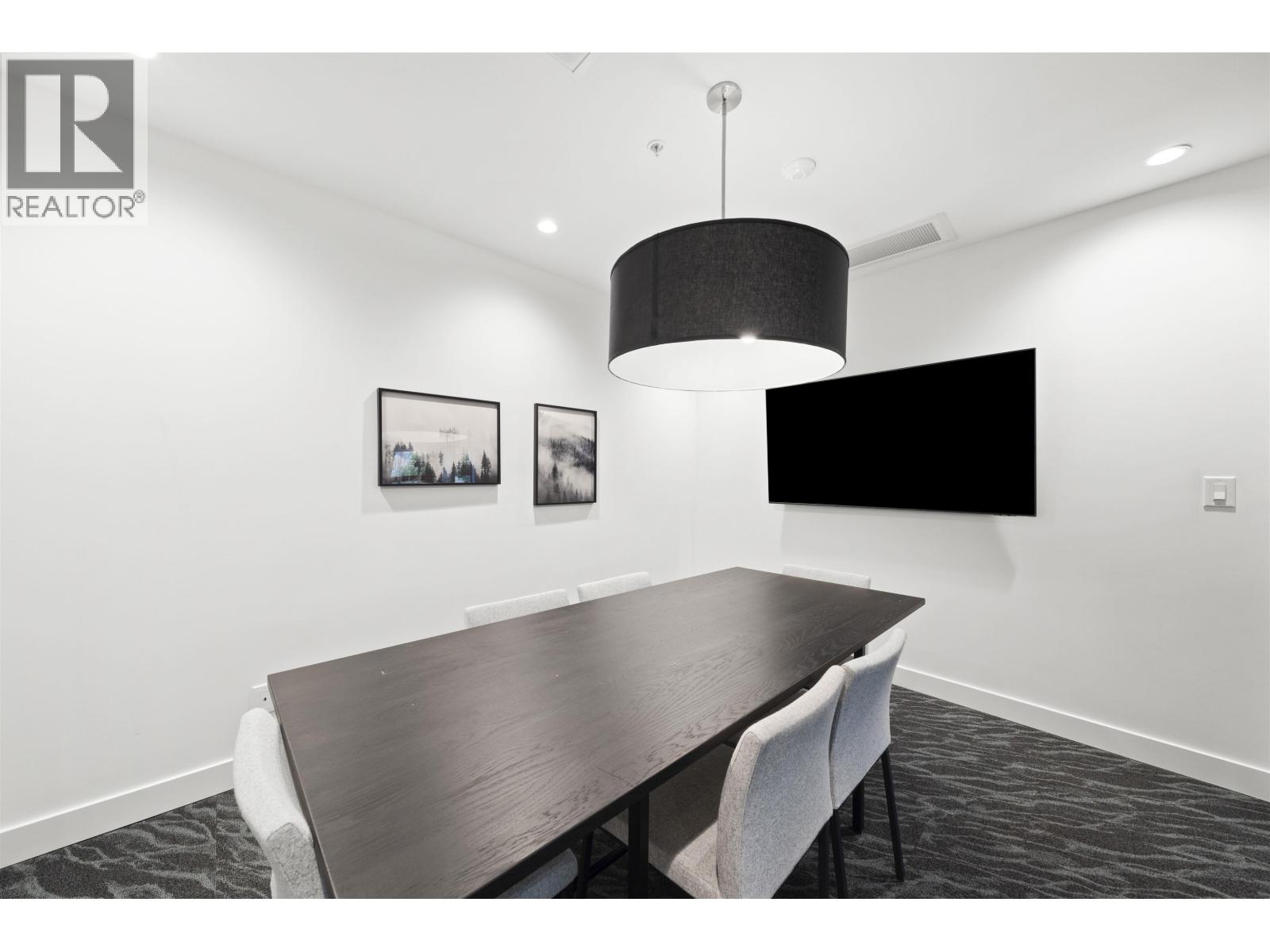 422 3131 MURRAY STREET, Port Moody