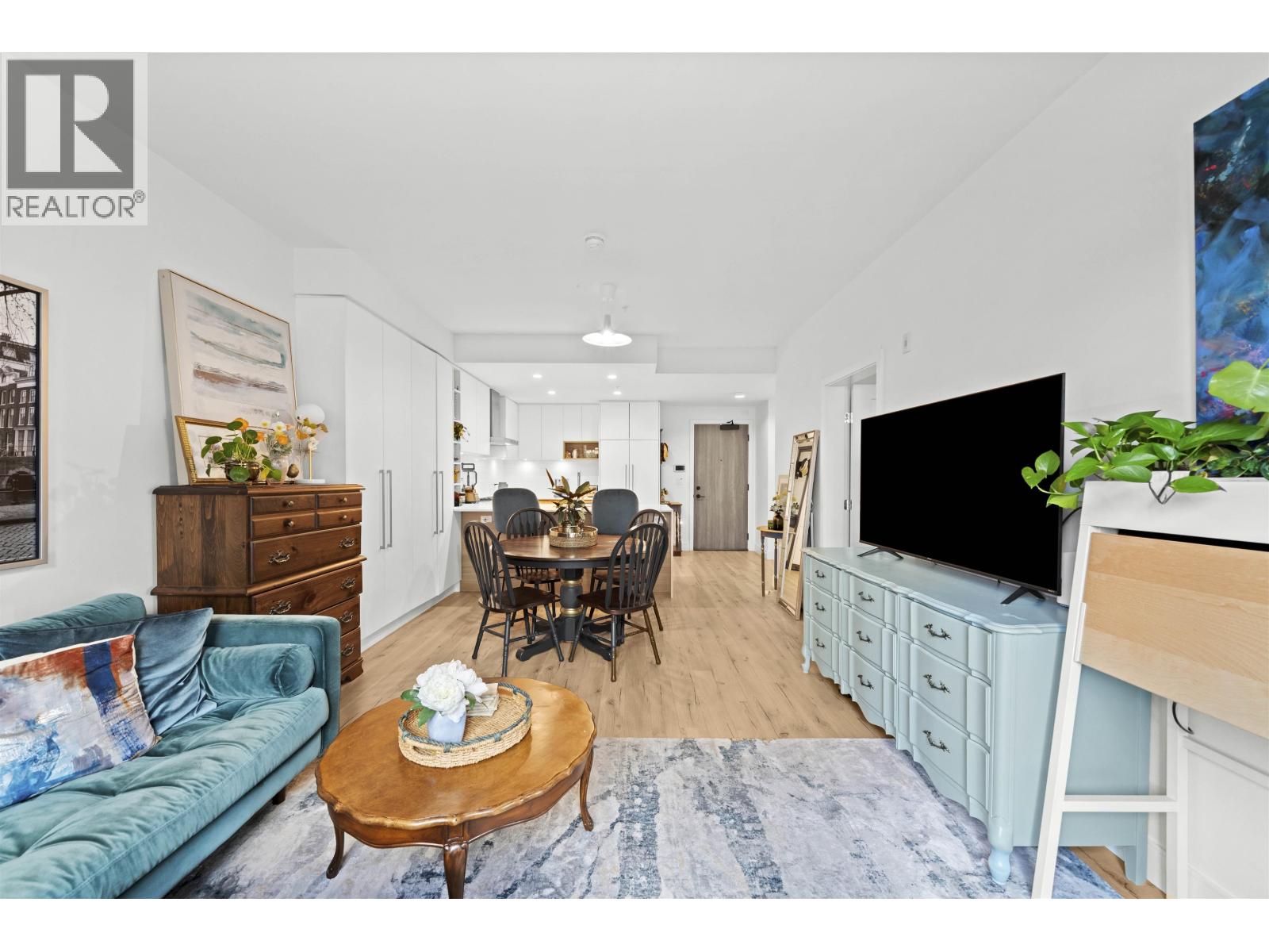 422 3131 MURRAY STREET, Port Moody