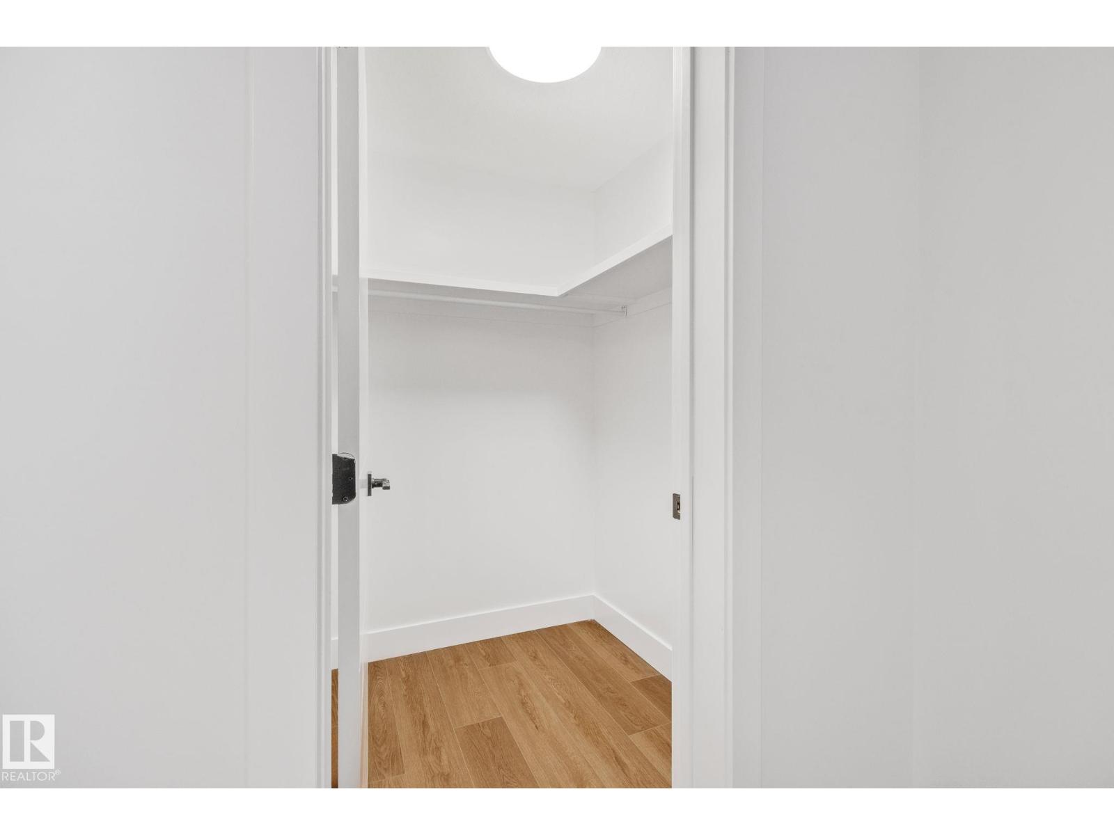 11036 128 ST NW, Edmonton