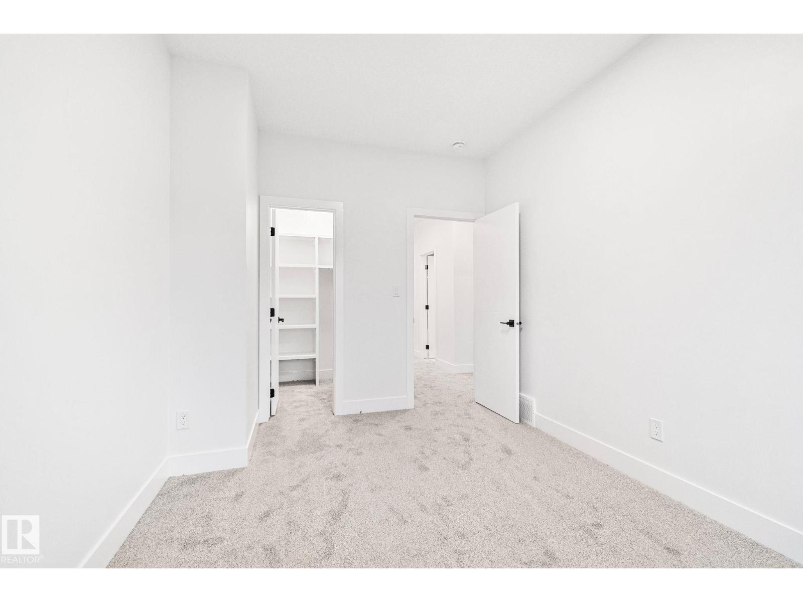 11032 128 ST NW, Edmonton