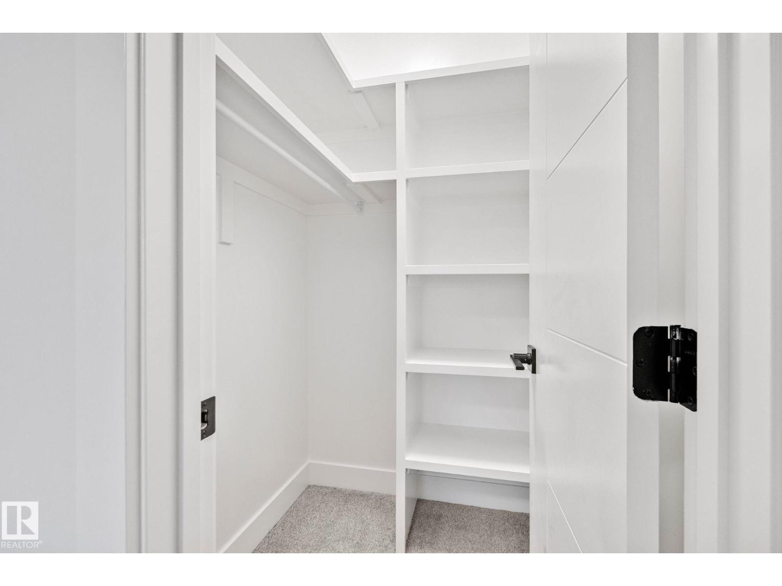 11032 128 ST NW, Edmonton