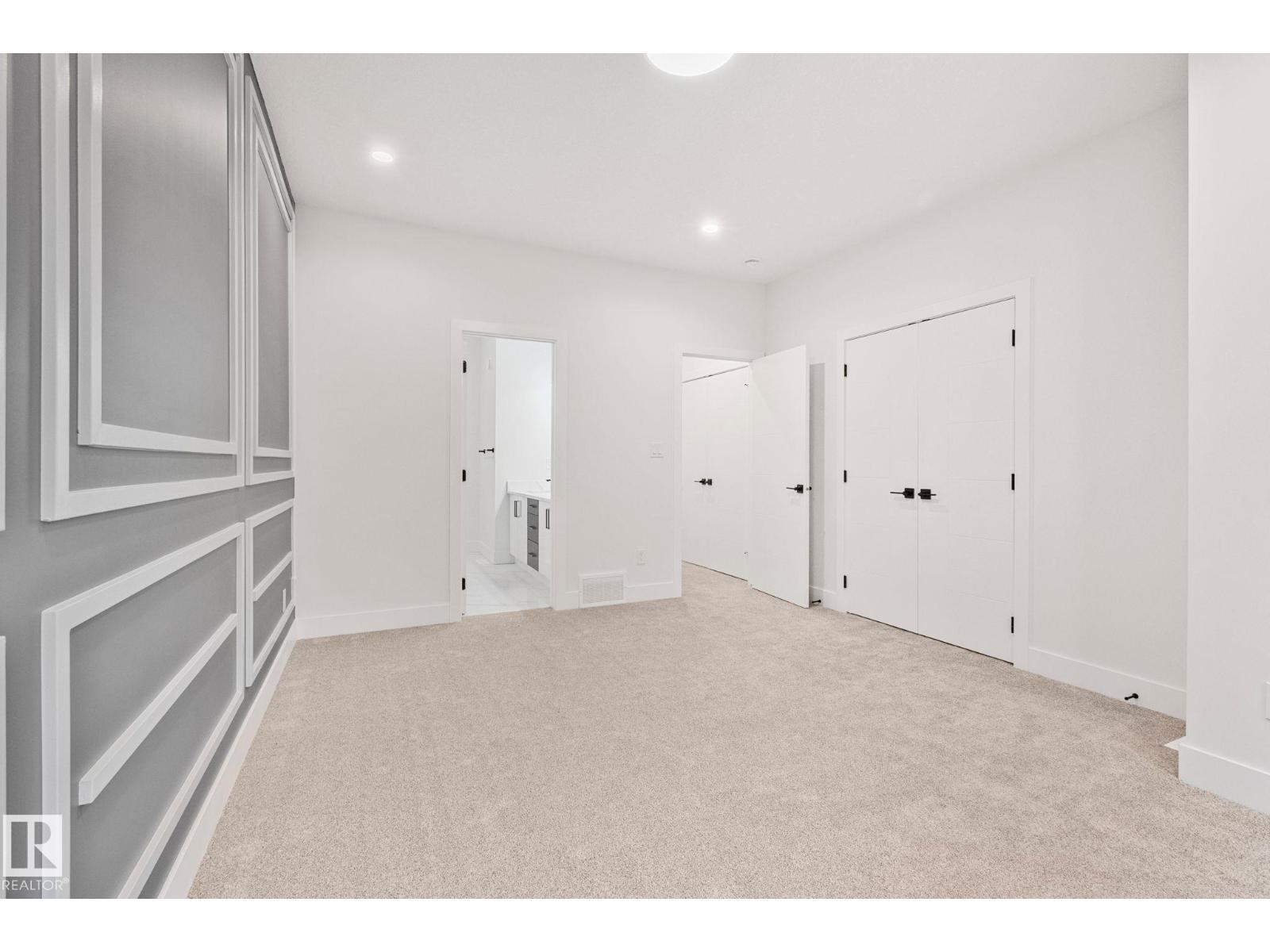 11032 128 ST NW, Edmonton