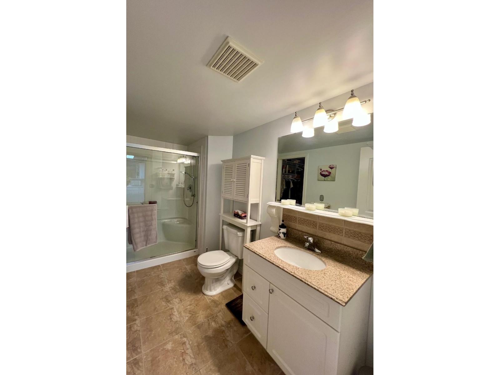 207 45660 KNIGHT ROAD, Sardis West Vedder, Chilliwack