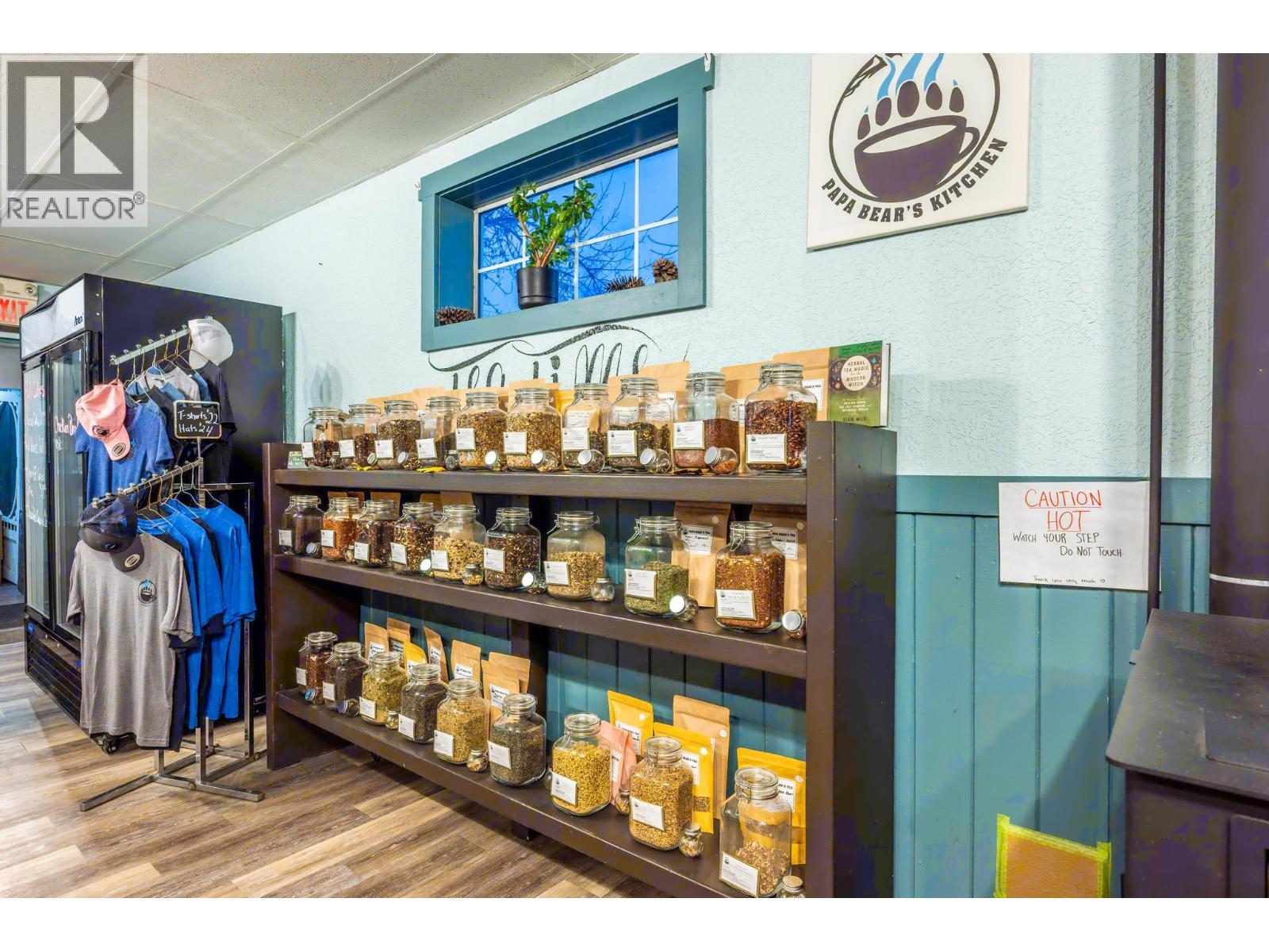  901 10TH  S Avenue, Golden