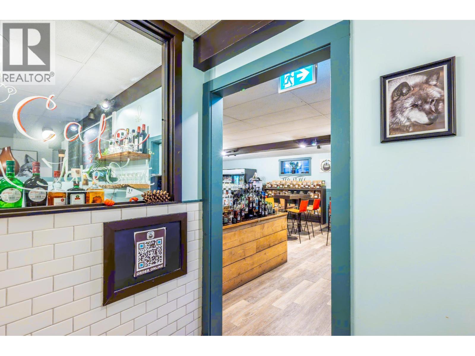  901 10TH  S Avenue, Golden