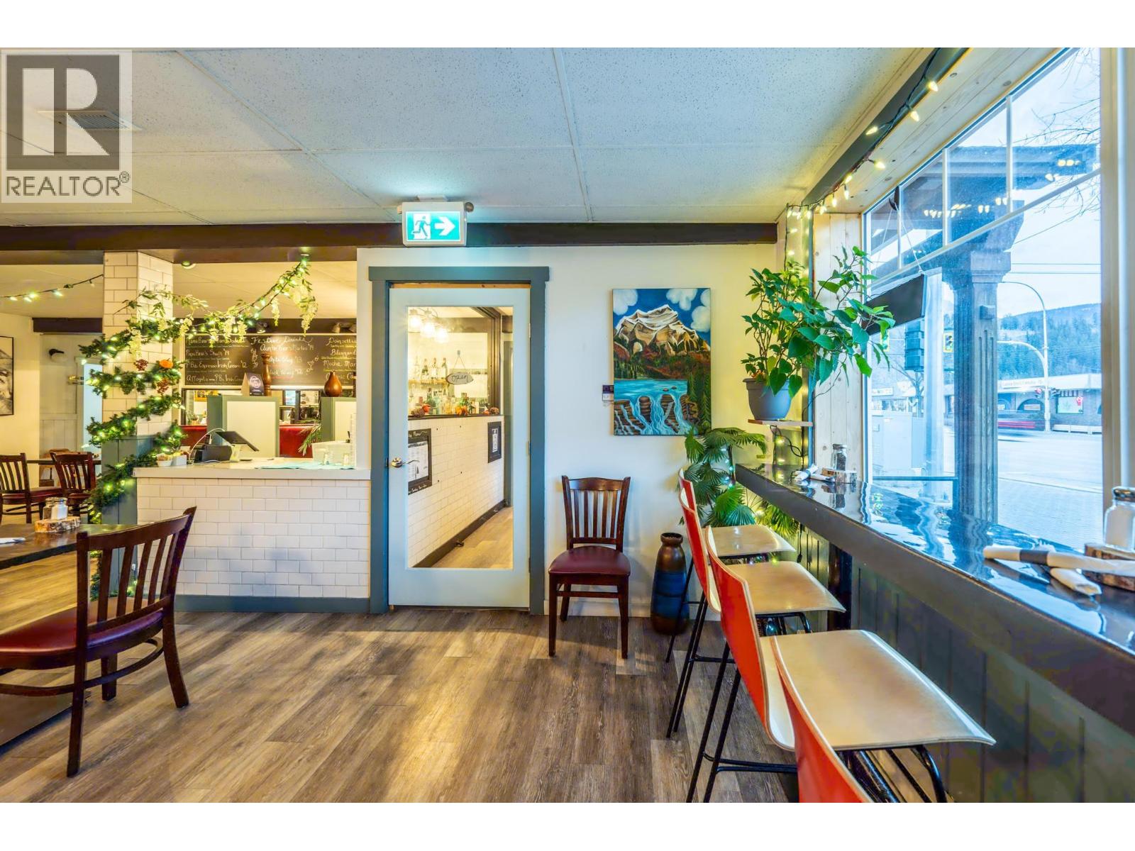  901 10TH  S Avenue, Golden