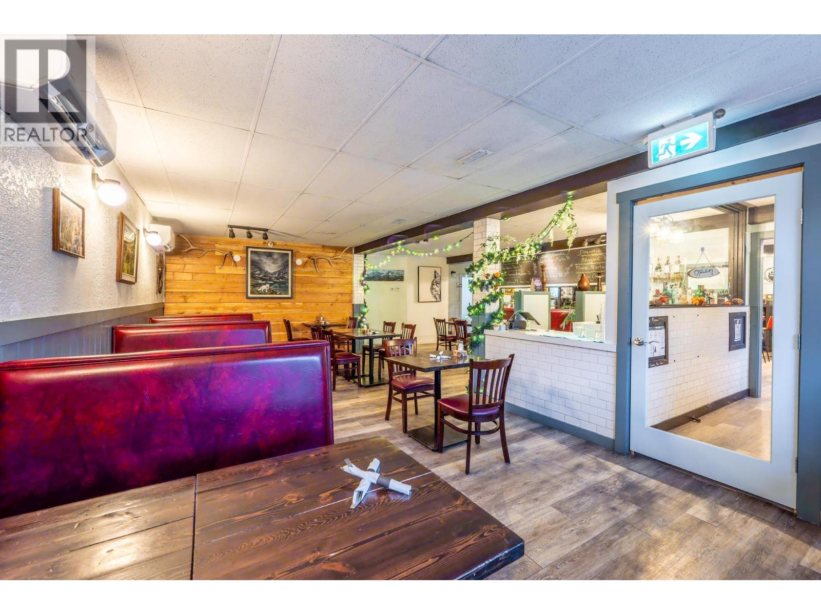  901 10TH  S Avenue, Golden