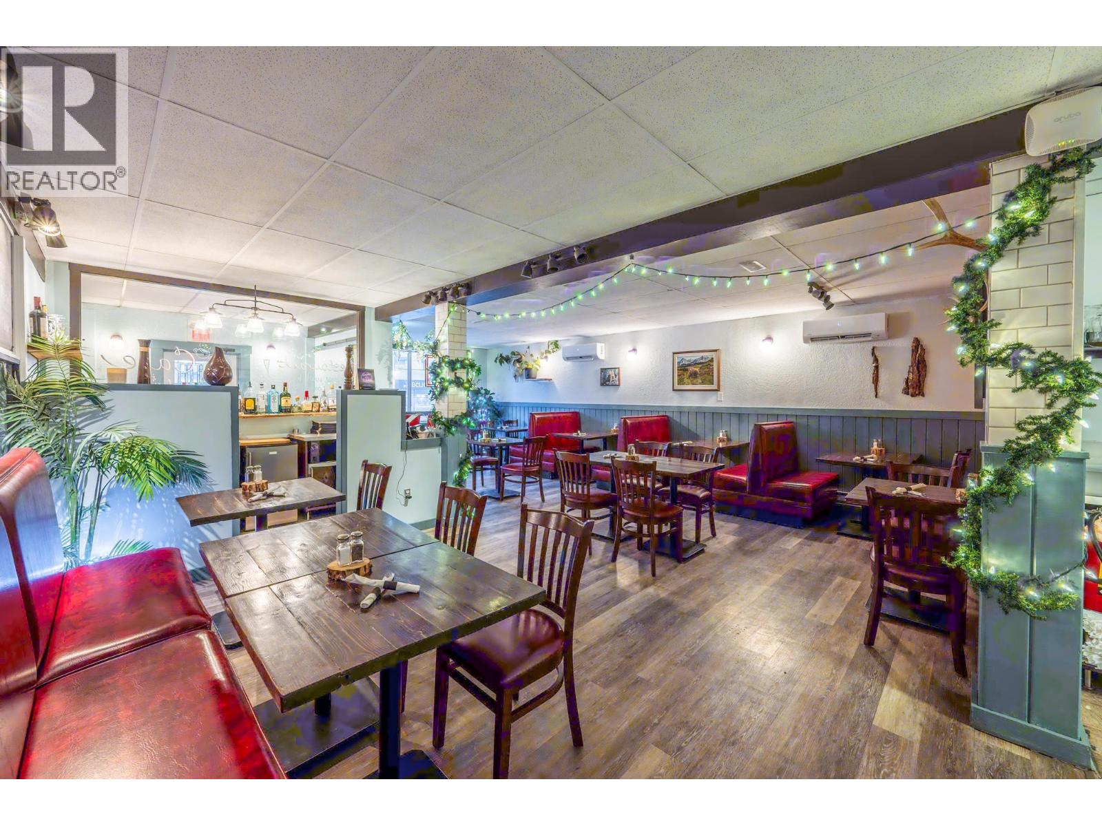  901 10TH  S Avenue, Golden