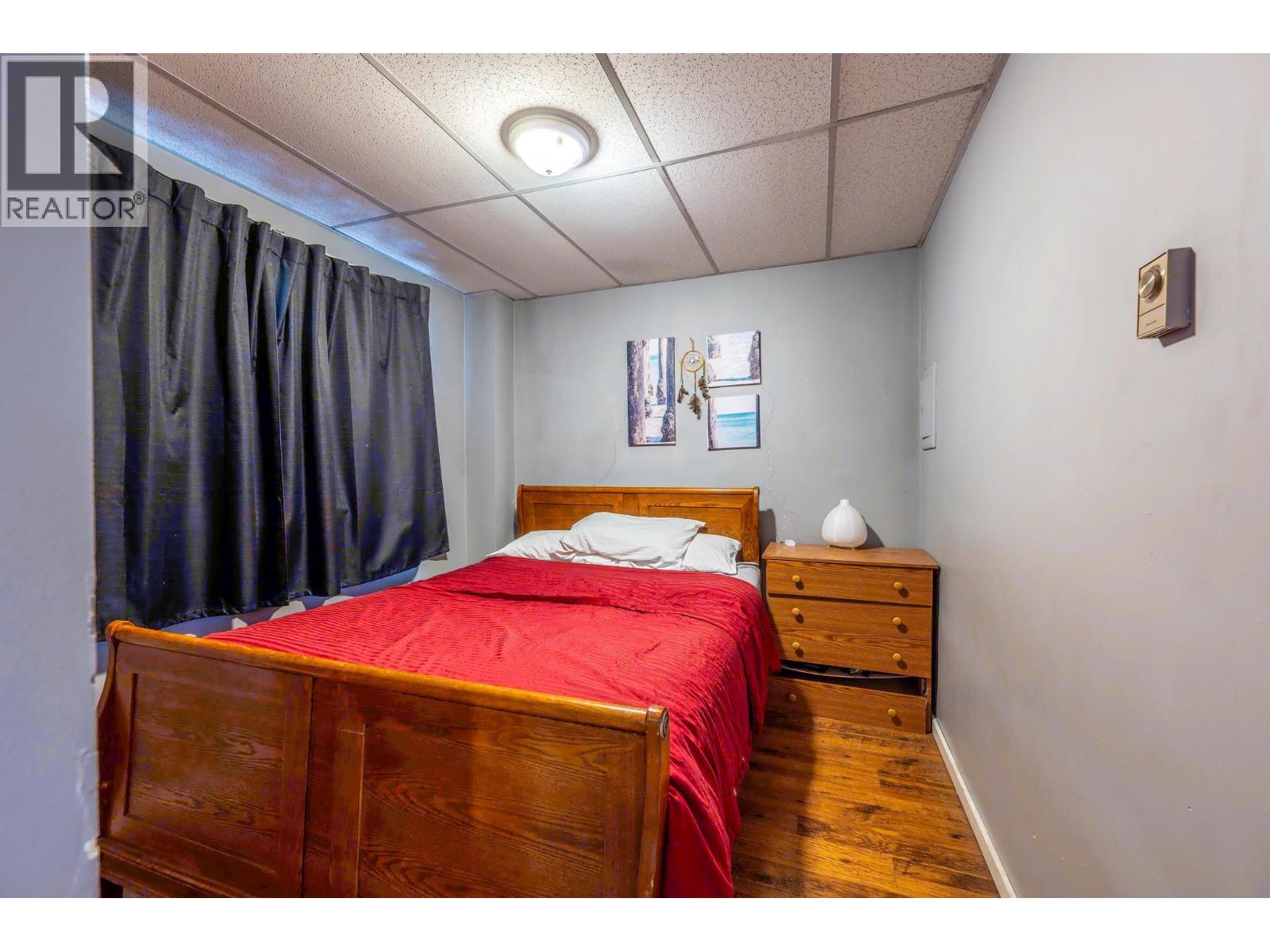  901 10TH  S Avenue, Golden