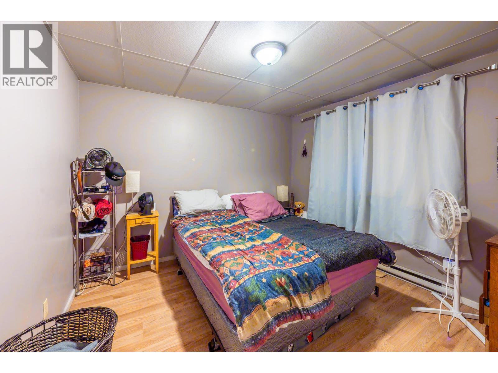  901 10TH  S Avenue, Golden