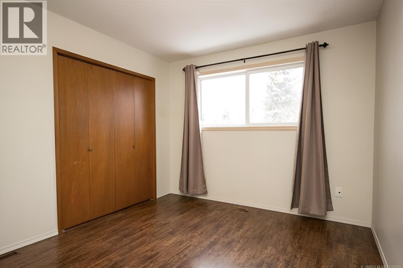  1086 Raymer Avenue, Kelowna