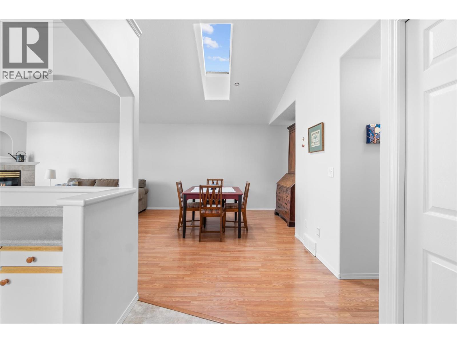 5 350 Hudson Street Northwest, Salmon Arm
