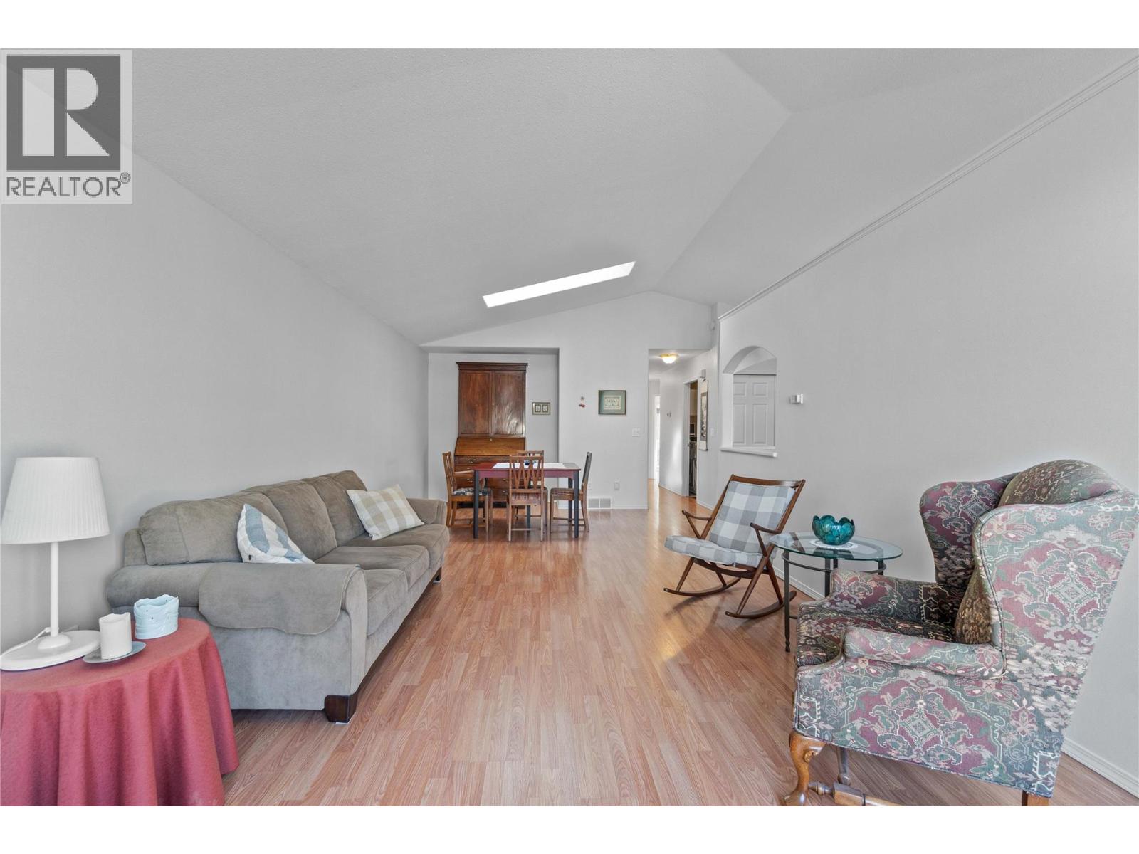 5 350 Hudson Street Northwest, Salmon Arm