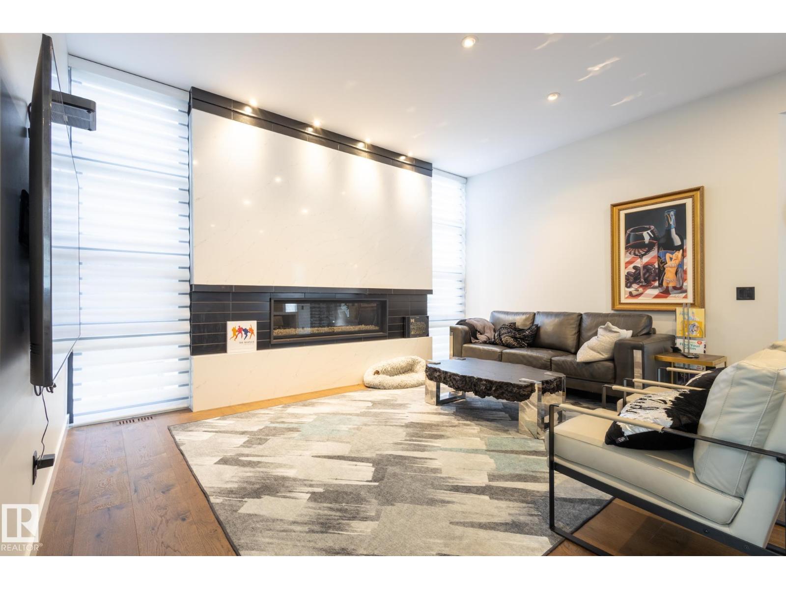 14027 91A AV NW, Edmonton