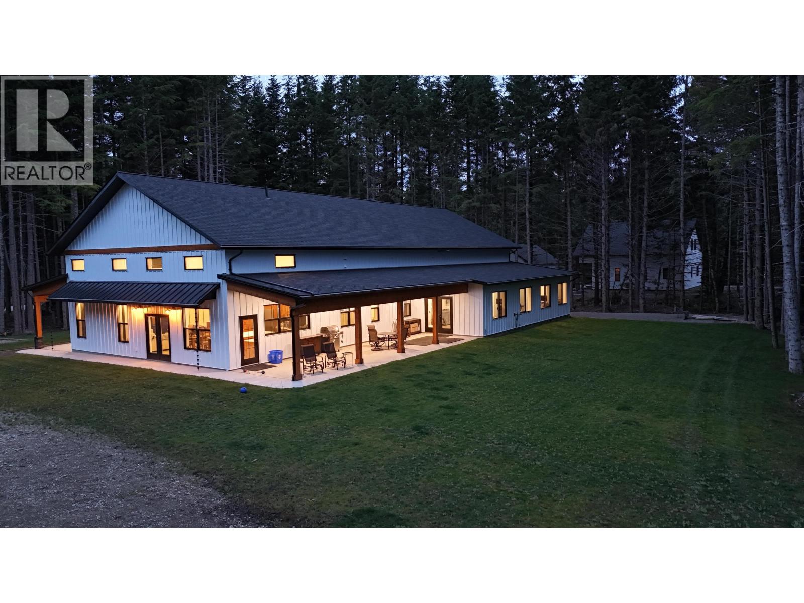 324 LOGANBERRY AVENUE, Kitimat