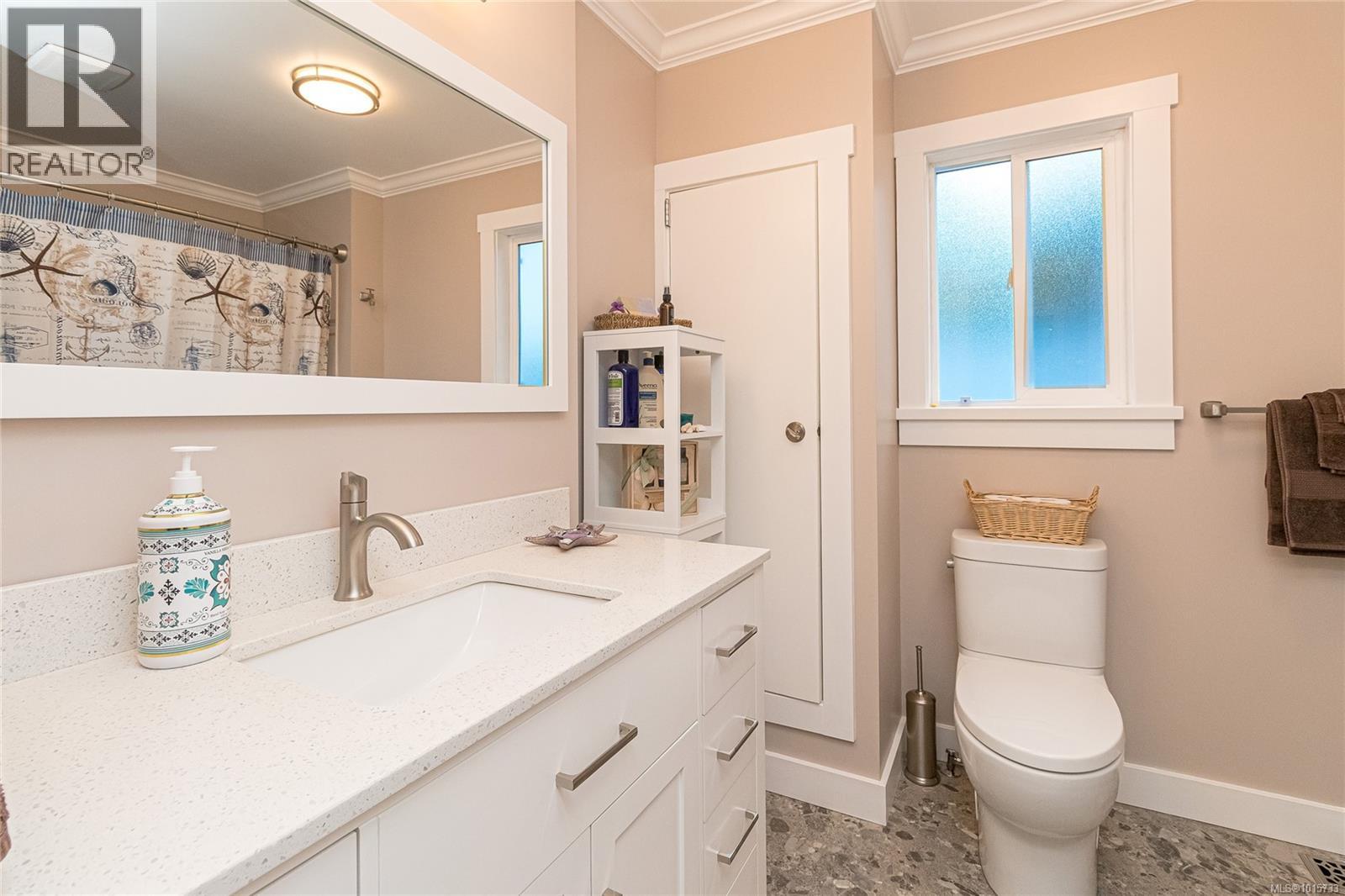  1221 Cherry Road, Saanich