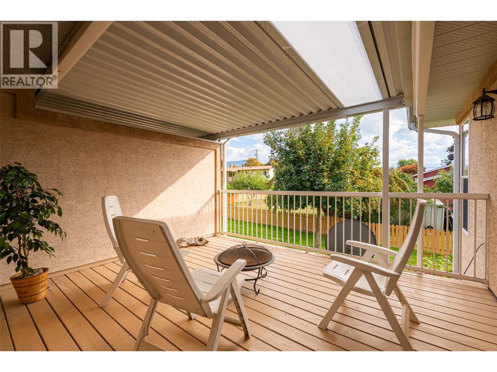 518 18th Avenue Unit# 10, Creston