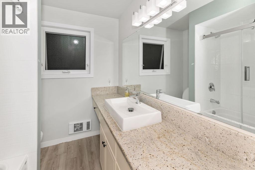 6950 PORPOISE DRIVE, Sechelt