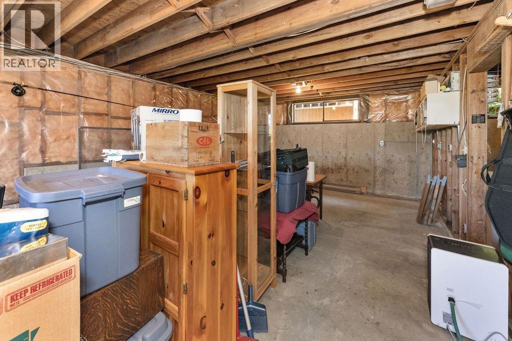 6950 PORPOISE DRIVE, Sechelt