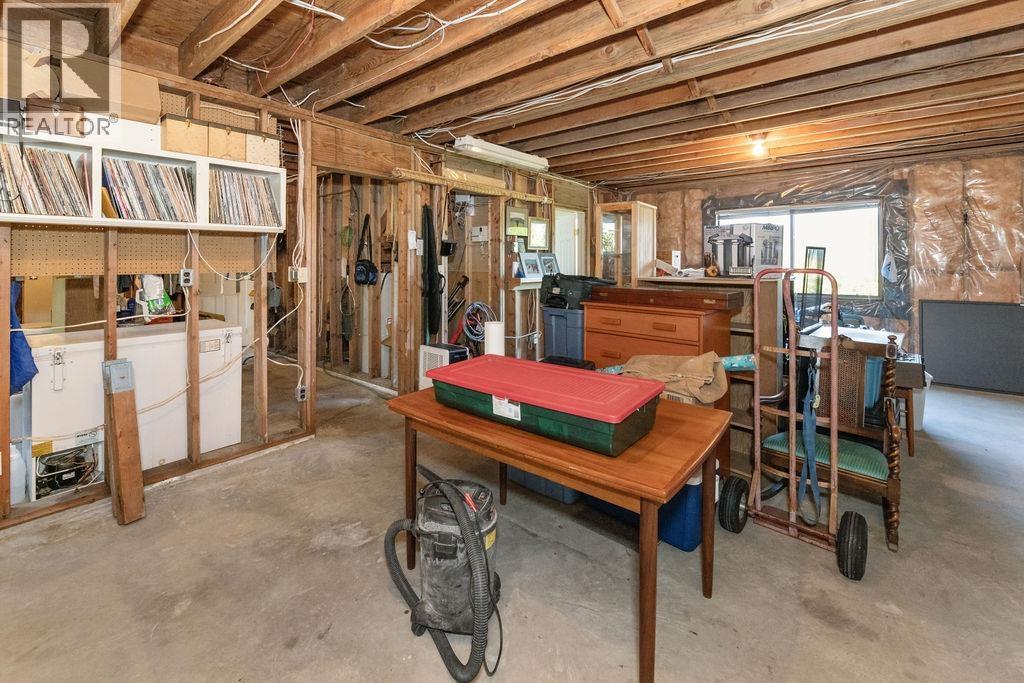 6950 PORPOISE DRIVE, Sechelt