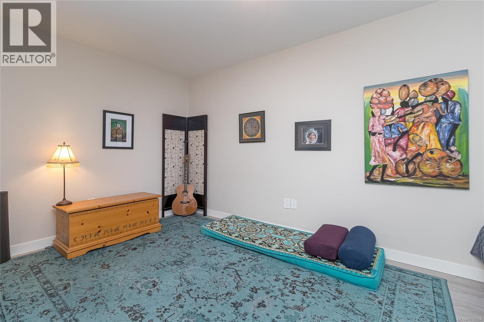 210 110 Presley Place, View Royal