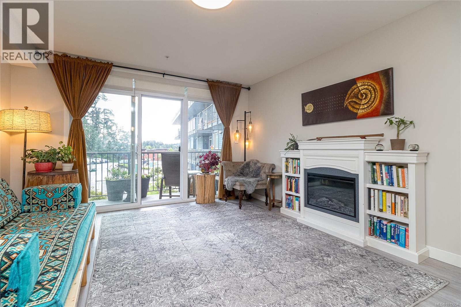210 110 Presley Place, View Royal