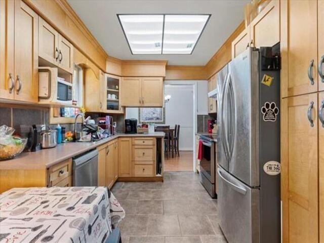 2086 SHERWOOD CRESCENT, Abbotsford