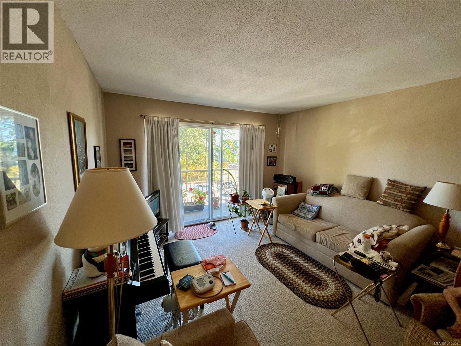 303 322 Birch St, Campbell River