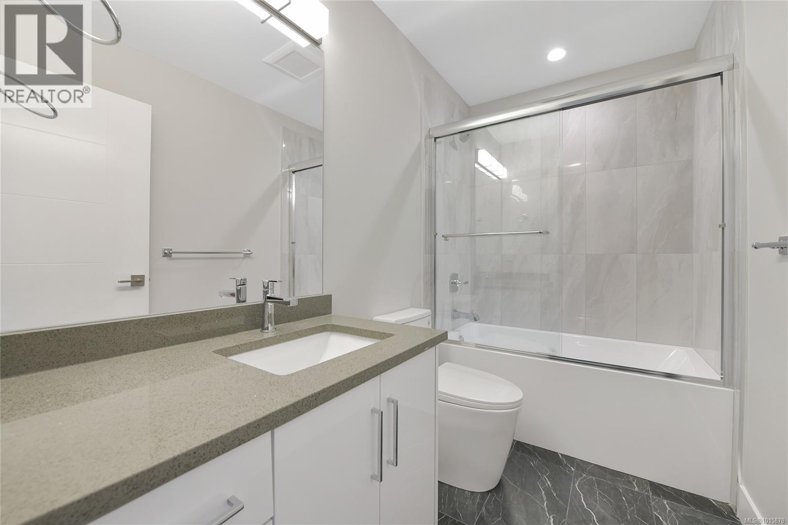  996 CITATION Road, Langford