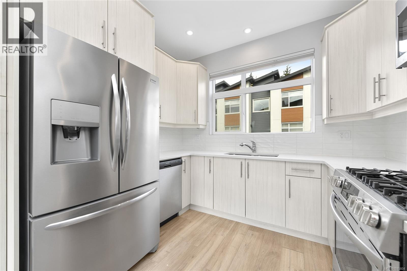 104 3429 HAPPY VALLEY Road, Langford