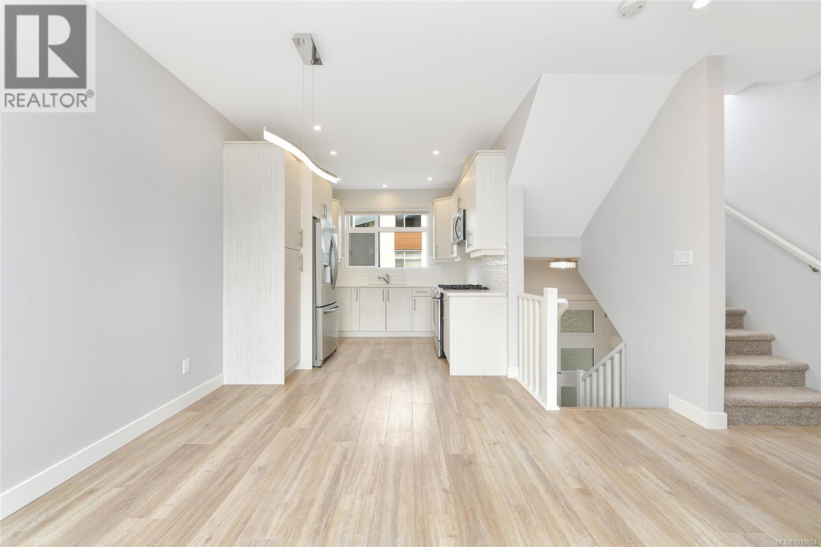 104 3429 HAPPY VALLEY Road, Langford
