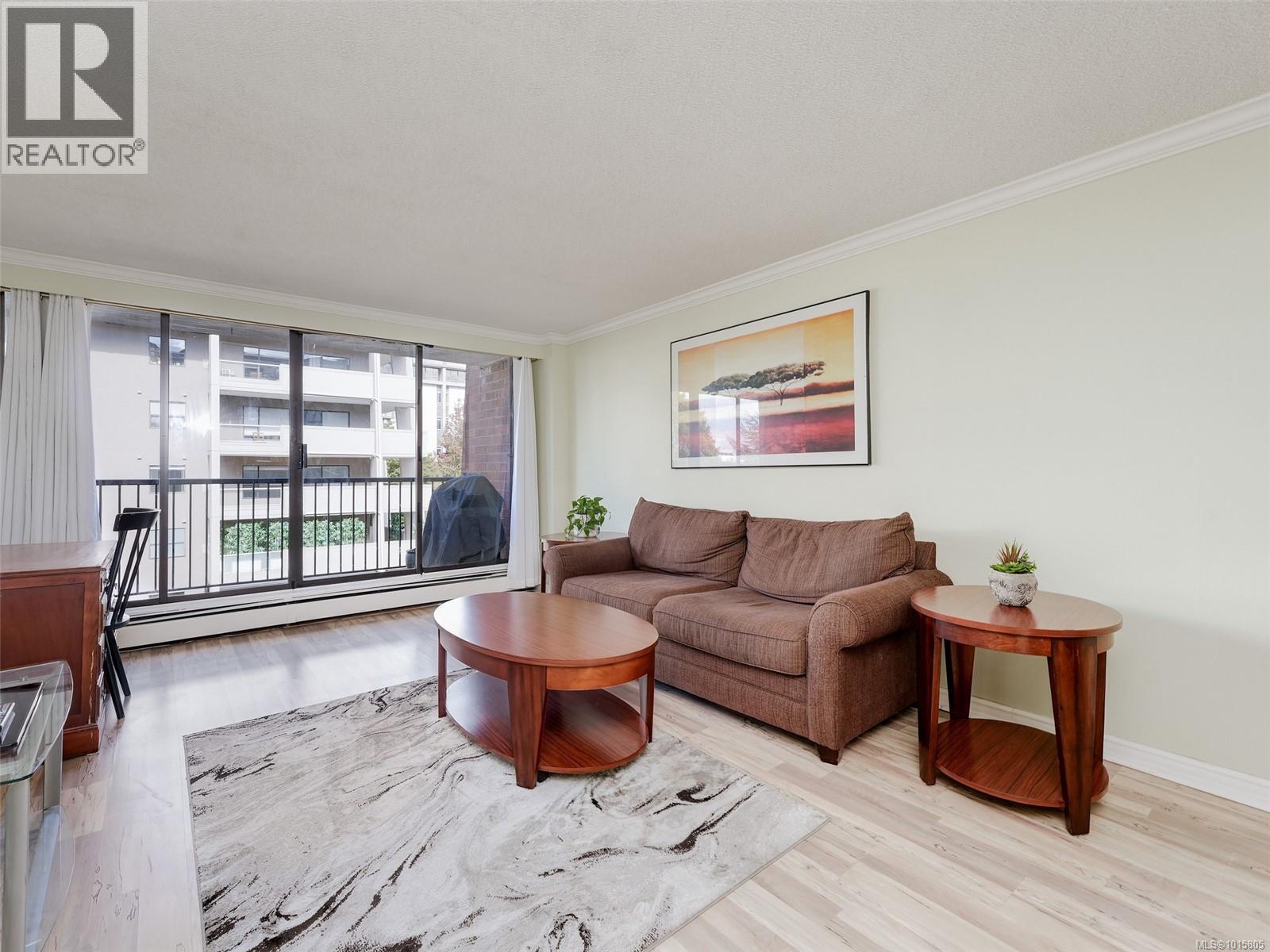 604 777 Blanshard Street, Victoria