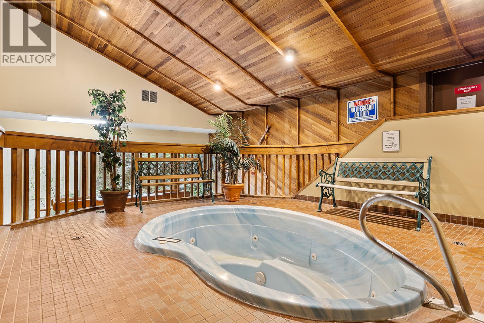 804 7470 Porcupine Road, Big White