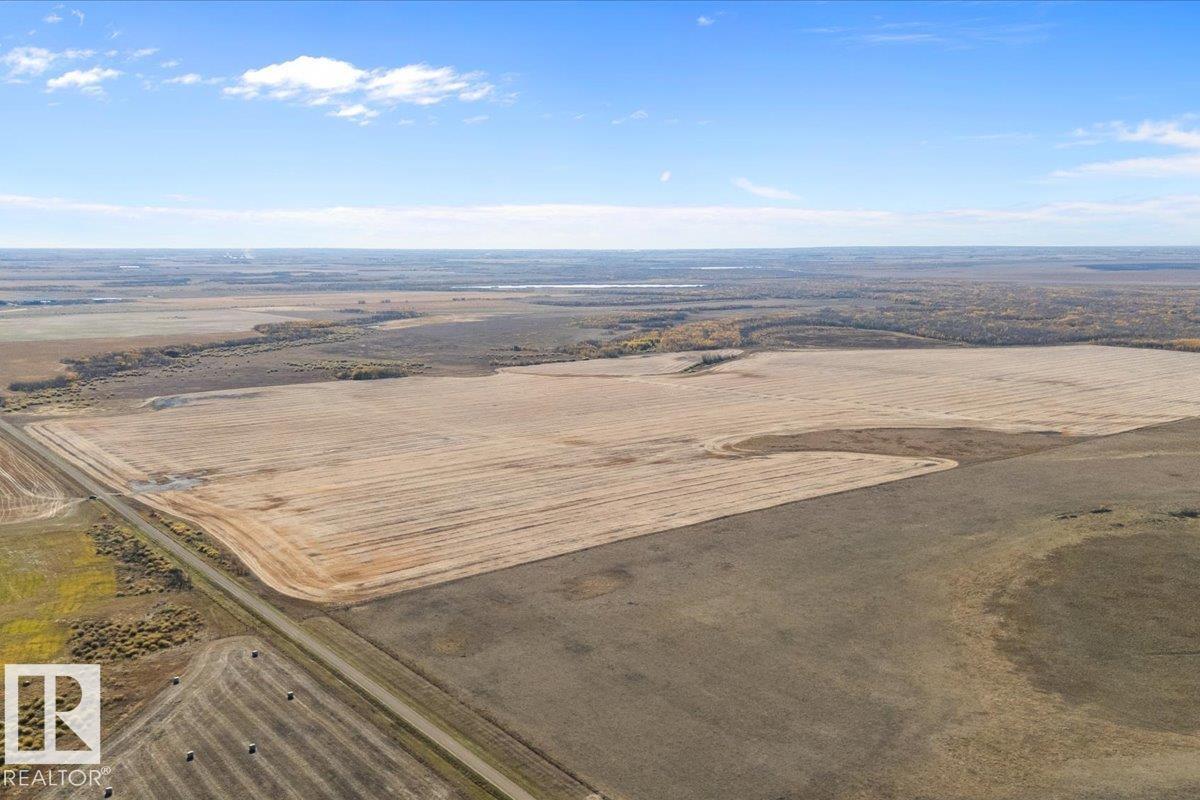 RR 173 & TWP RD 514 - Photo 2 of 10, Rural Beaver County, Alberta