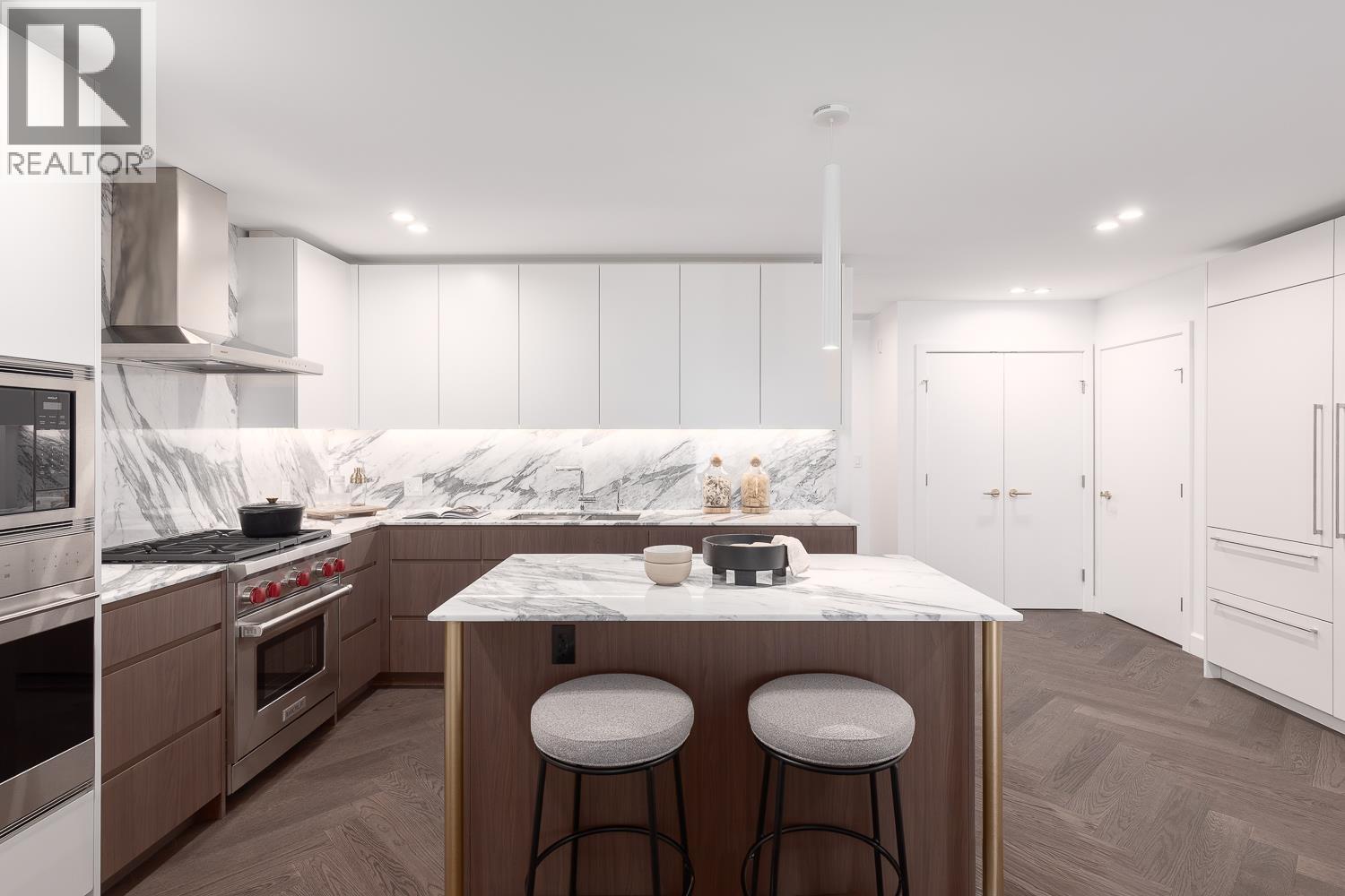 406 3668 W 10TH AVENUE, Vancouver